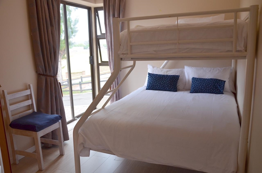 6 Bedroom Property for Sale in Hartenbos Central Western Cape